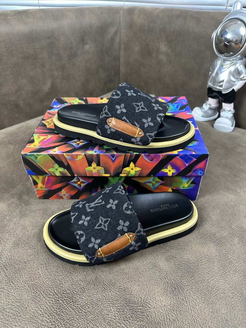 Louis Vuitton Slippers